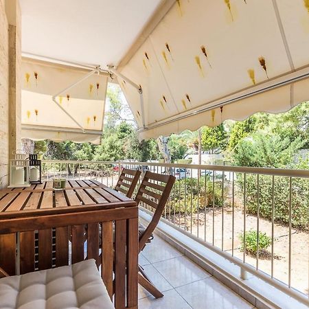 Elegant Apartment W Great Balcony In Vouliagmeni Athene Buitenkant foto