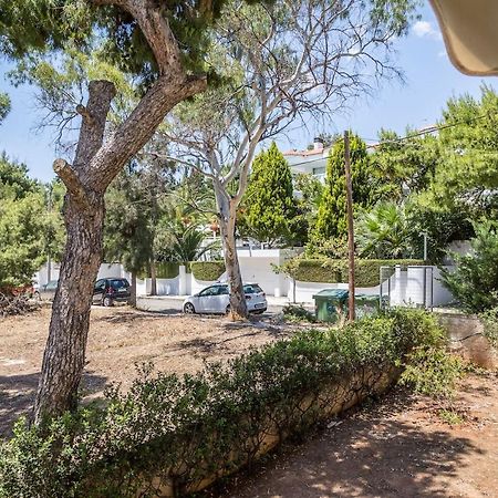 Elegant Apartment W Great Balcony In Vouliagmeni Athene Buitenkant foto